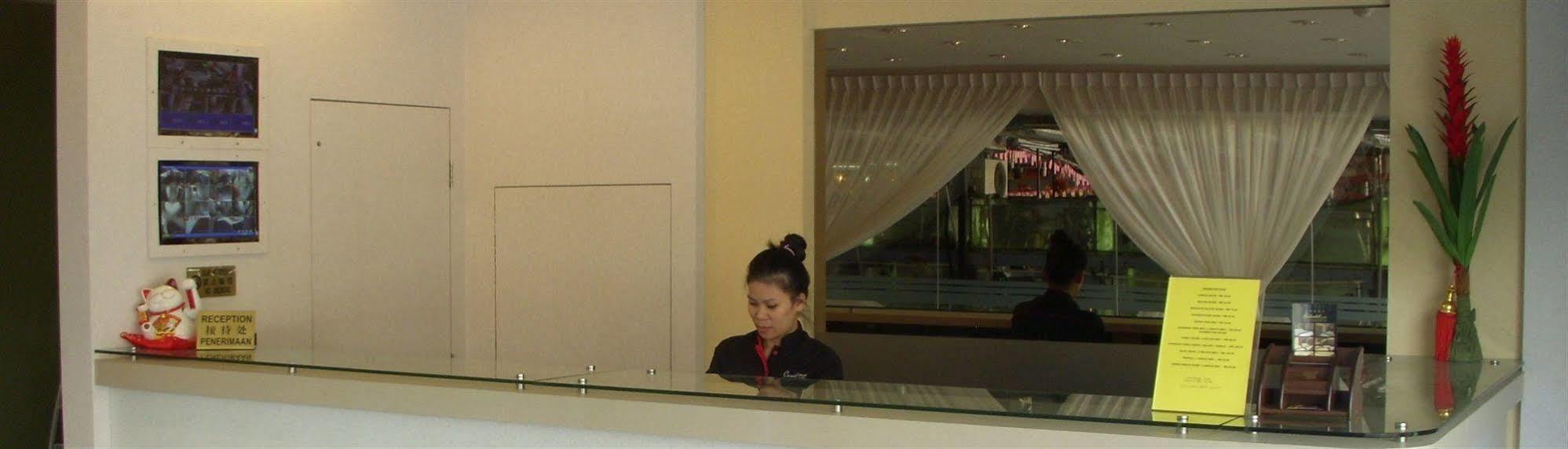 Stay Inn Kota Kinabalu Ngoại thất bức ảnh